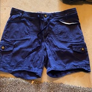 Woman's Lee Navy Shorts